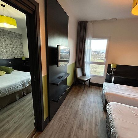 Ax Hotel Spa & Restaurant Chorges Kültér fotó