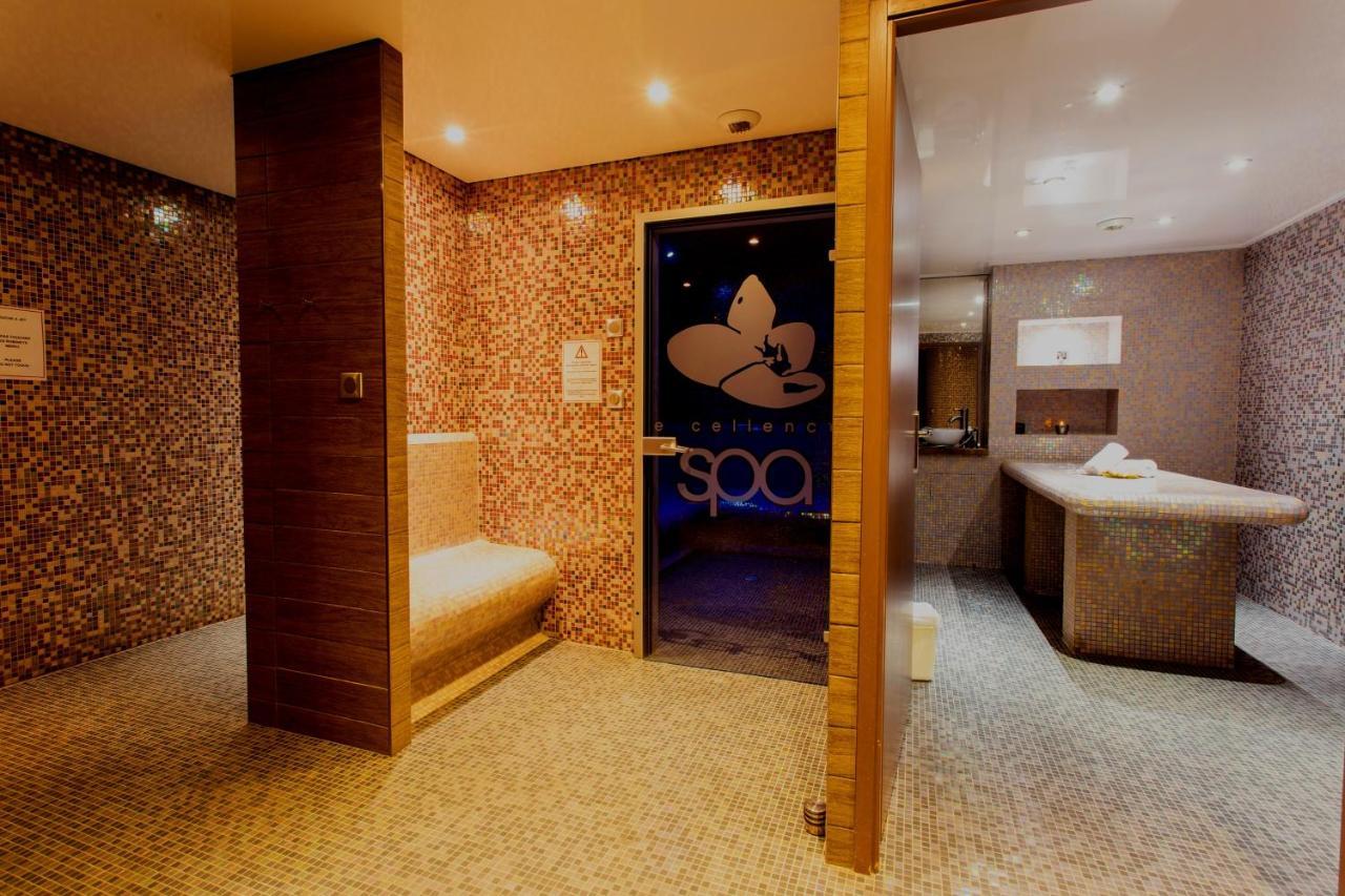 Ax Hotel Spa & Restaurant Chorges Kültér fotó