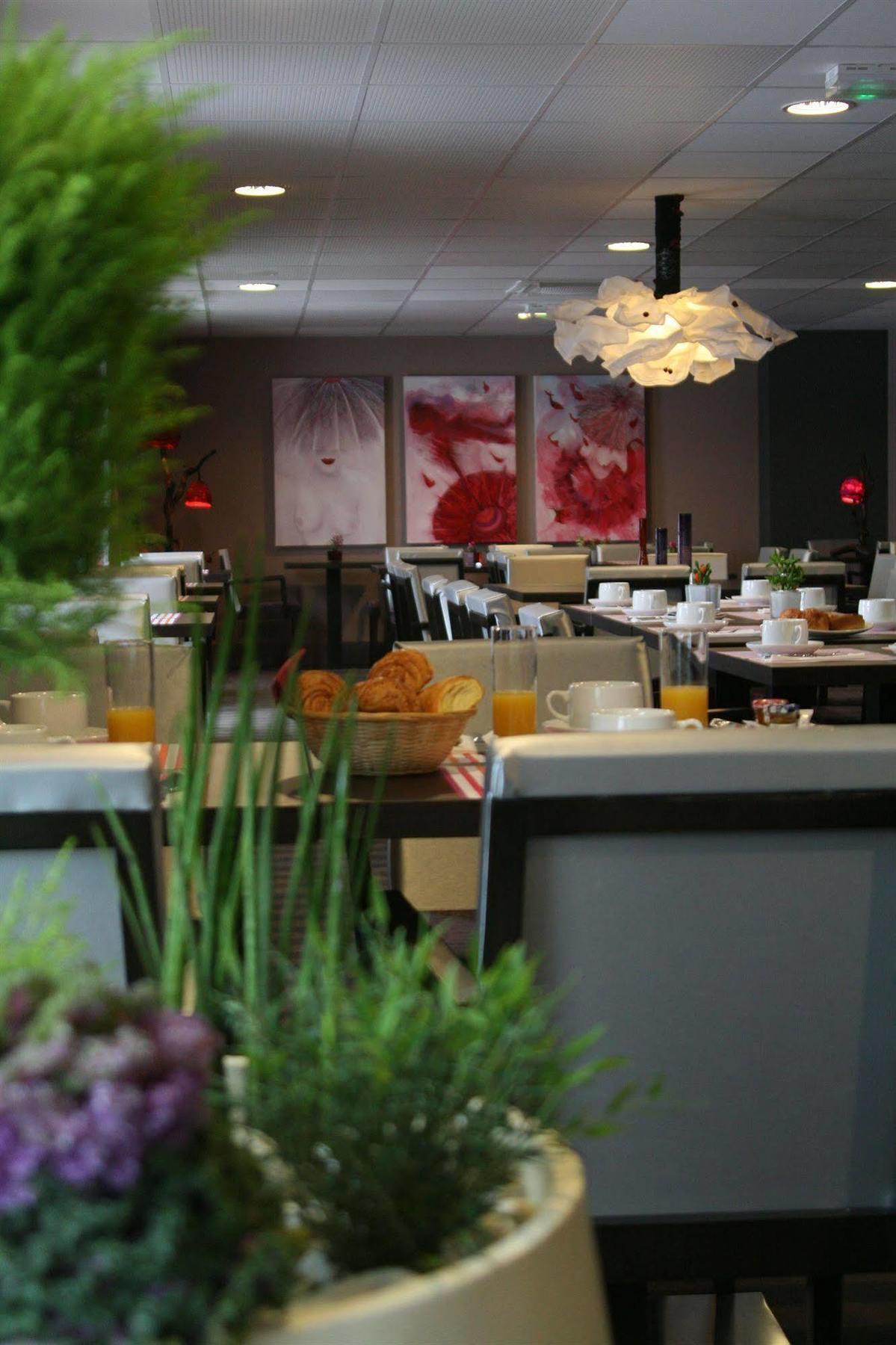 Ax Hotel Spa & Restaurant Chorges Kültér fotó